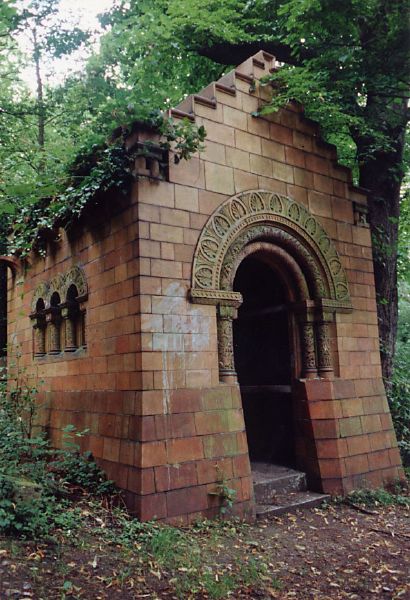 33-Mausoleum